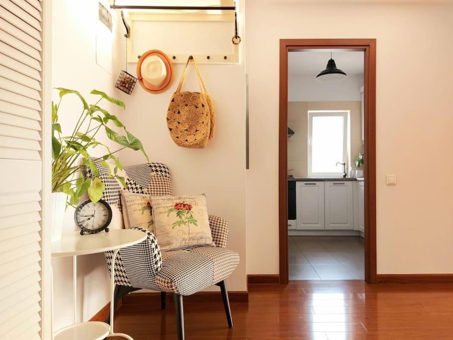 Cosy Boutique 61 Sqm Apartment - Private Parking - Ten Blocks Residence Bucharest Luaran gambar